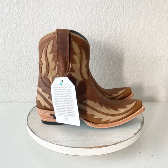 Lane WALK THE LINE Womens Cowboy Bootie 7 Brown Cowgirl Short Boots Pointed Toe - Picture 2 of 11